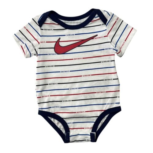 Mameluco Nike