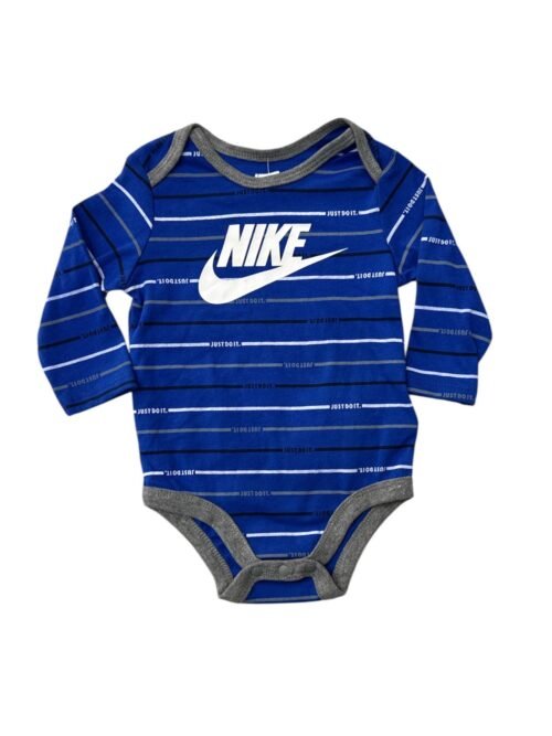 Mameluco Nike