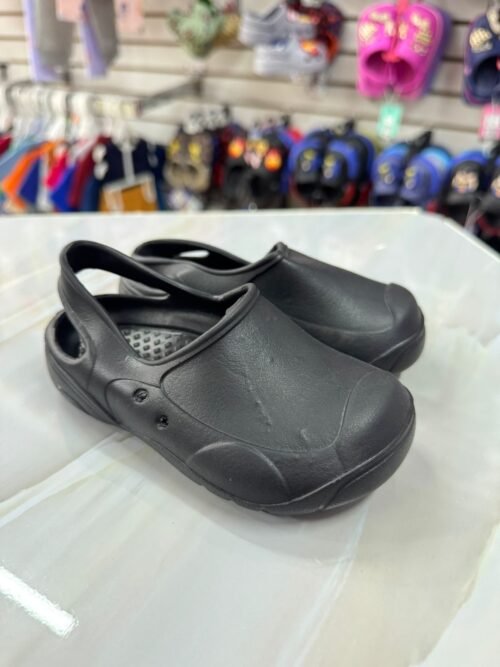 Sandalias Tipo Crocs Cerradas