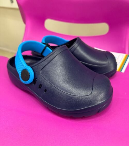 WhatsApp Image 2025-09-01 at 13.31.06 (1) Sandalias Colores Cerradas