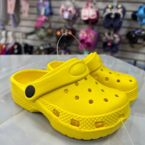 WhatsApp Image 2025-09-01 at 14.05.05 Sandalias Amarillas