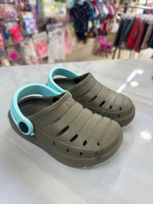 WhatsApp Image 2025-09-01 at 16.04.53 Sandalias Rayas