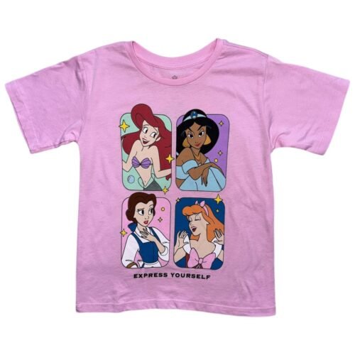 WhatsApp Image 2025-11-19 at 14.07.09 Blusa Disney Princesas