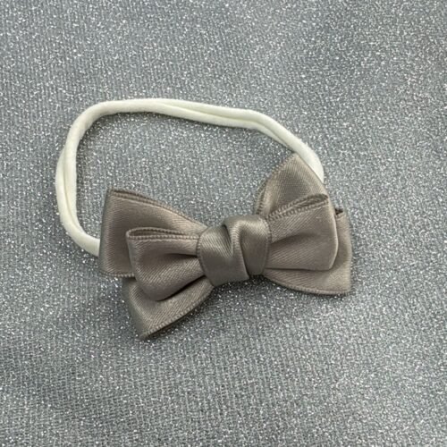 WhatsApp Image 2026-04-29 at 12.26.01 Vincha Gris Blanco