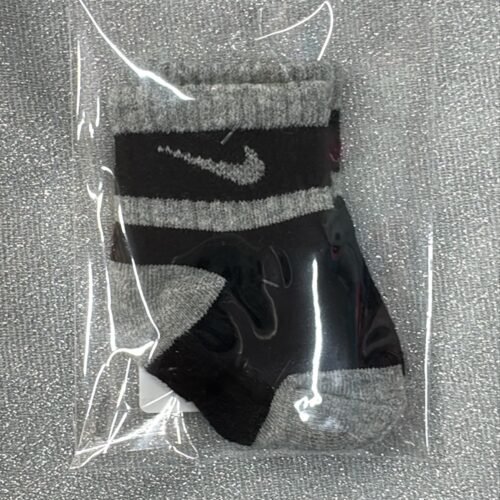 Medias Nike Negro Gris