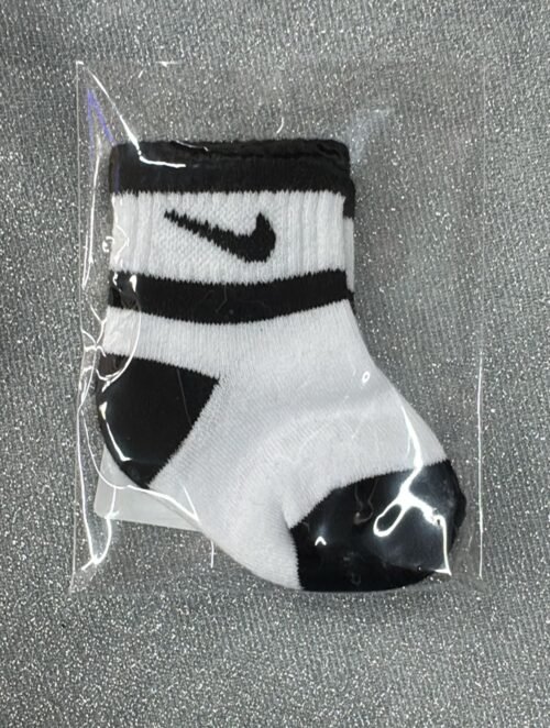 Medias Nike Blanco Negro
