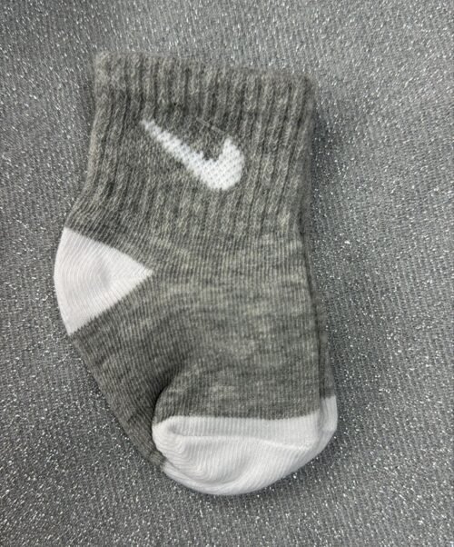 Medias Nike Gris Blanco