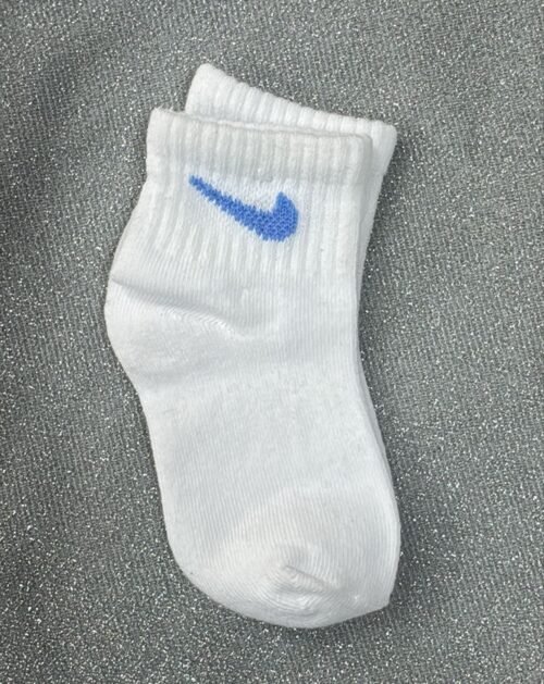 Medias Nike Blancas 2T-4T