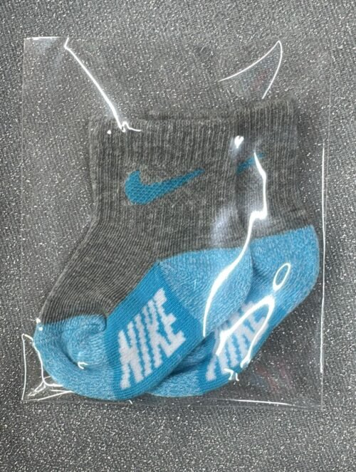 Medias Nike Gris Celeste