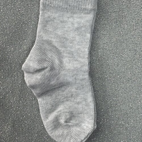 Medias Gris