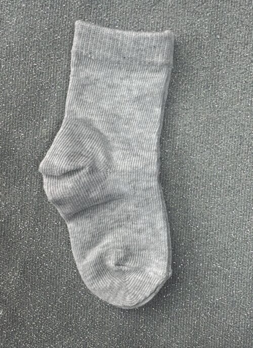 Medias Gris